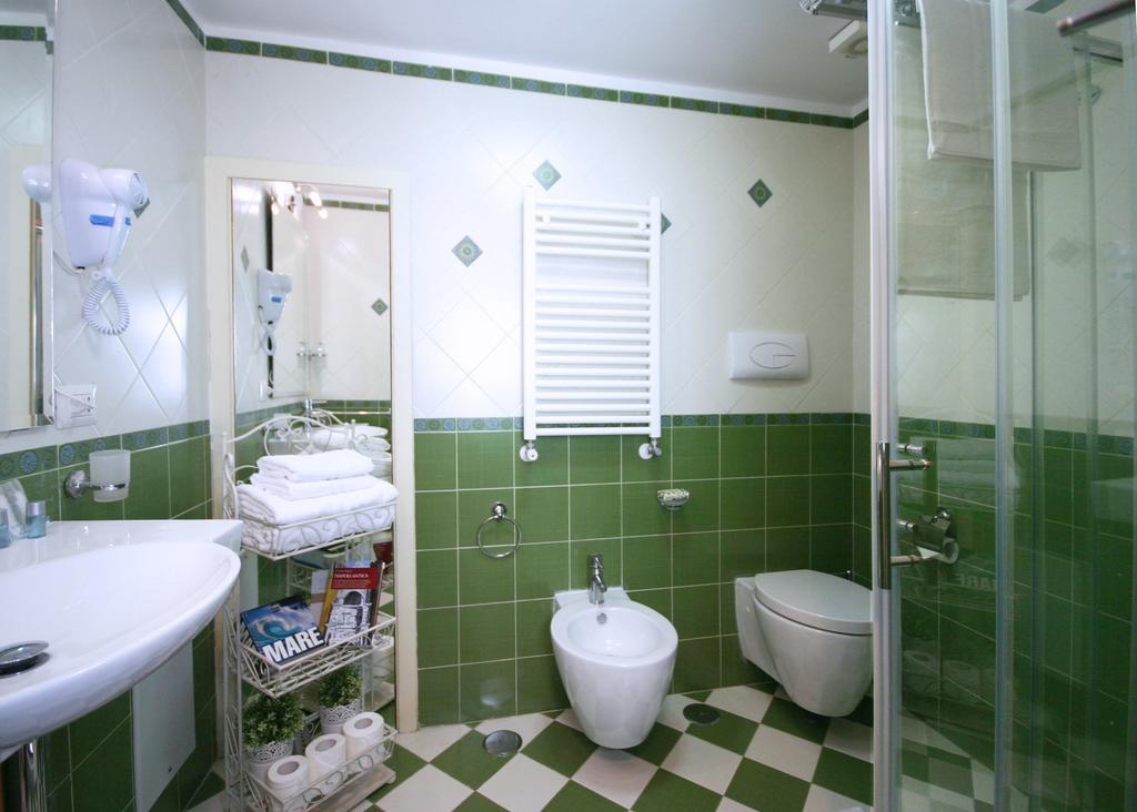 Apartamento Sebeto Toledo Nápoles Exterior foto